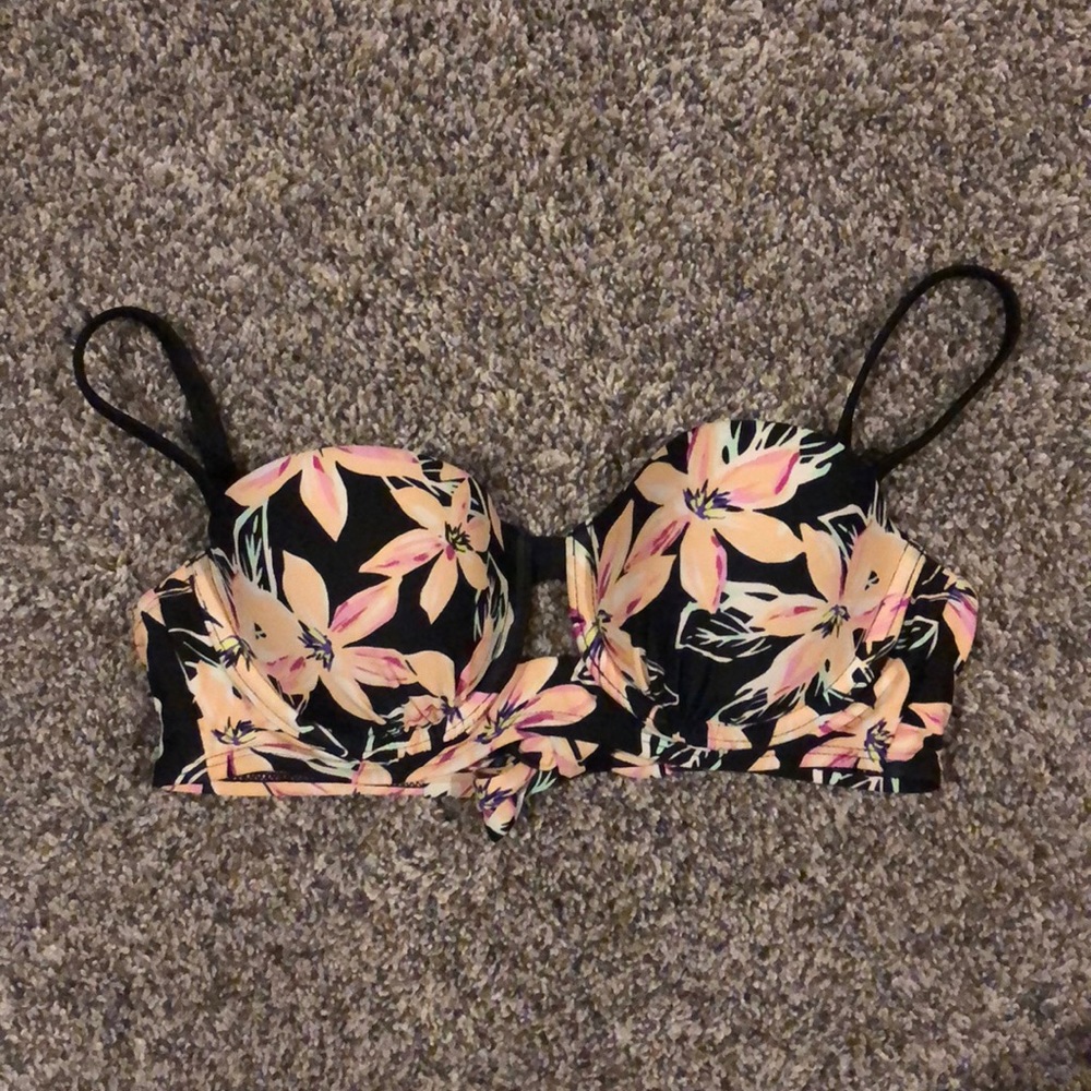 ⭐️5 for 25⭐️ Xhilaration  top S bottom M - Picture 2 of 7